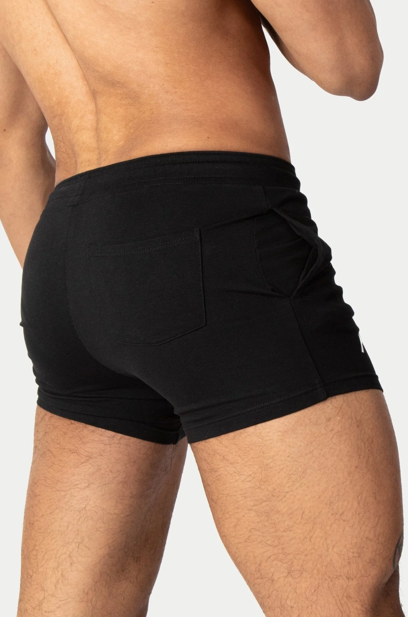 VERS Shorts - Black - Image 4
